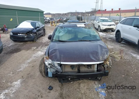 2011 Toyota Avalon Limited z USA, uszkodzony, nr VIN 4T1BK3DB5B4419517